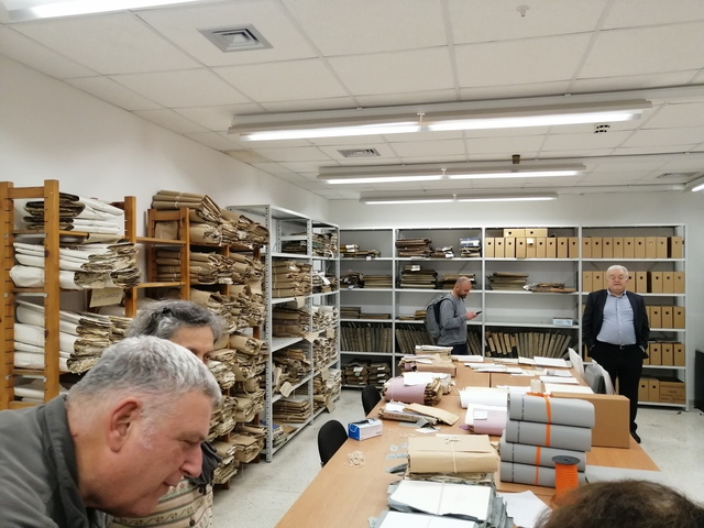 Photo Guided tour to the National State Archives in Athens