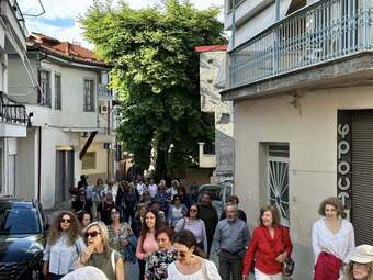 Tracing the establishment and the historical development of the Greek refugees in Naoussa in the first half of the 20th cent. 